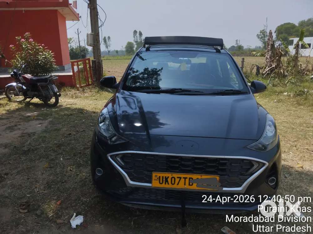 Good Condition Aura Texi Car