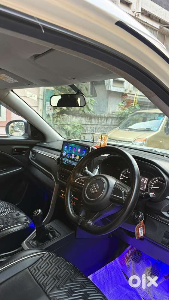 Maruti Suzuki Brezza 1.5 Vxi Cng, 2024, Cng & Hybrids