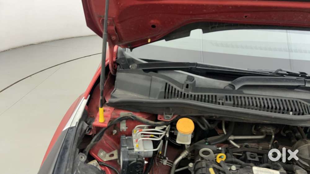 Tata Altroz 1.2 Xe, 2021, Petrol