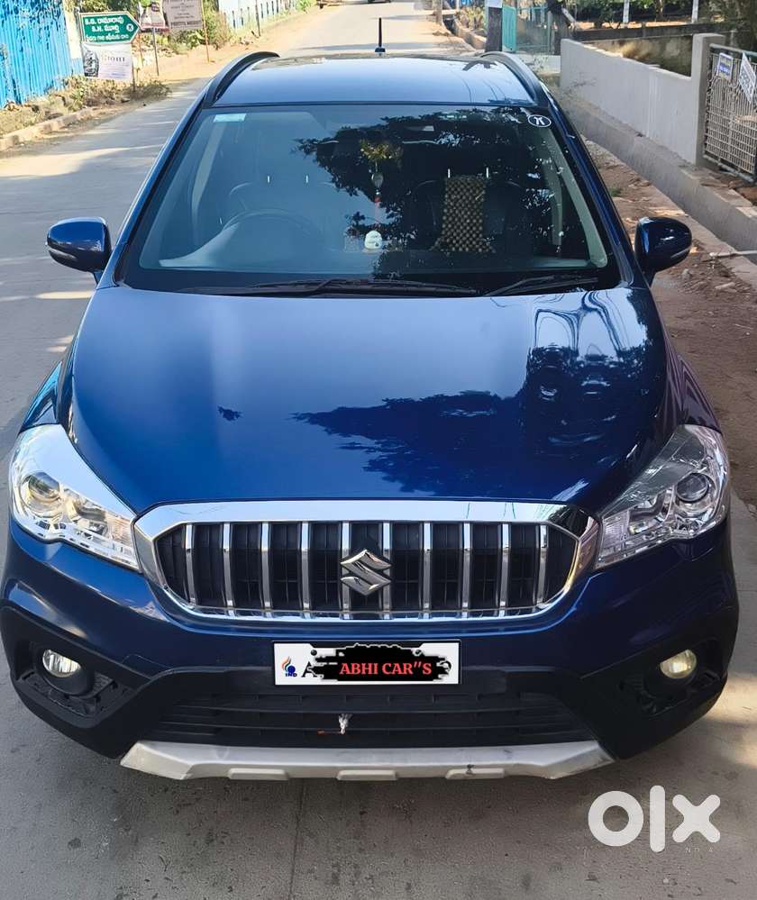 Maruti Suzuki Xl6 Alpha, 2022, Petrol