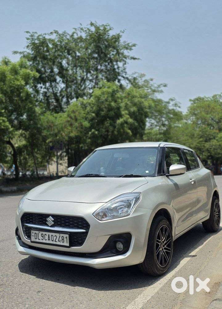 Maruti Suzuki Swift Zxi Plus Amt Dual Tone, 2018, Petrol