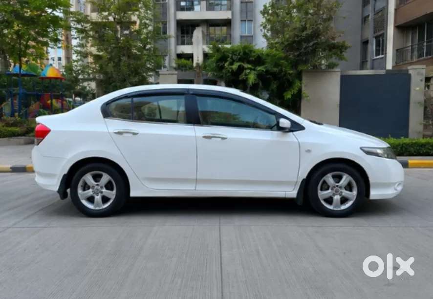 Honda City V At, 2010, Petrol