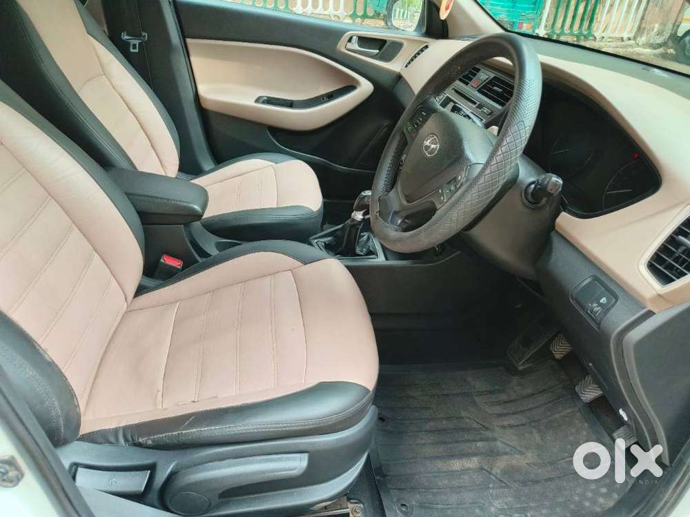 Hyundai Elite I20 Sportz 1.2, 2015, Petrol