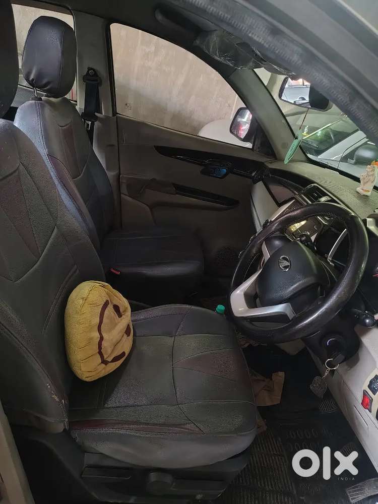 Mahindra Kuv100 Nxt Petrol 2016