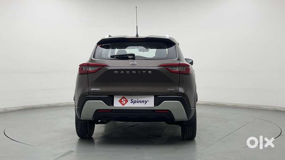 Nissan Magnite 1.0 Xv Turbo Cvt, 2022, Petrol