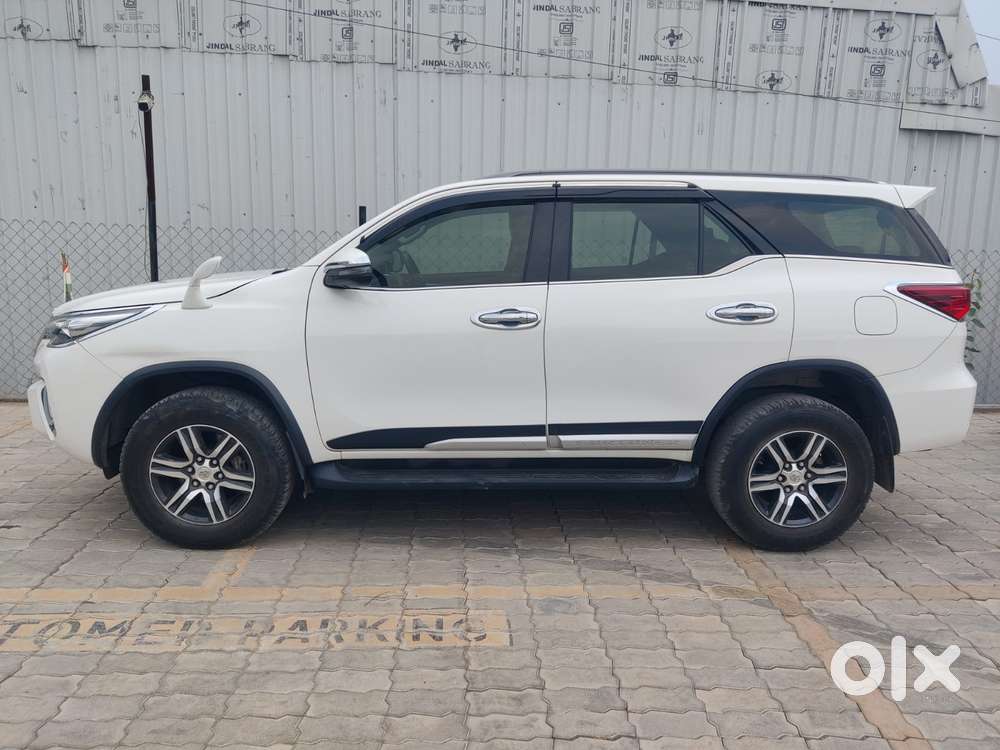 Toyota Fortuner 4x2 At 2.8 Diesel, 2019, Diesel