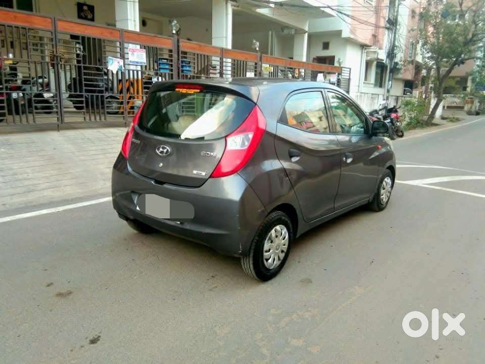 Hyundai Eon Era +, 2017, Petrol