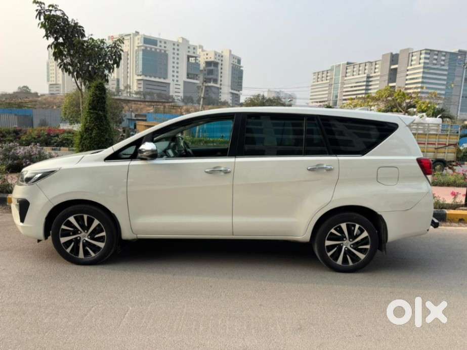 Toyota Innova Crysta [2020-ongoing] 2.4 Zx At 7 Str, 2021, Diesel