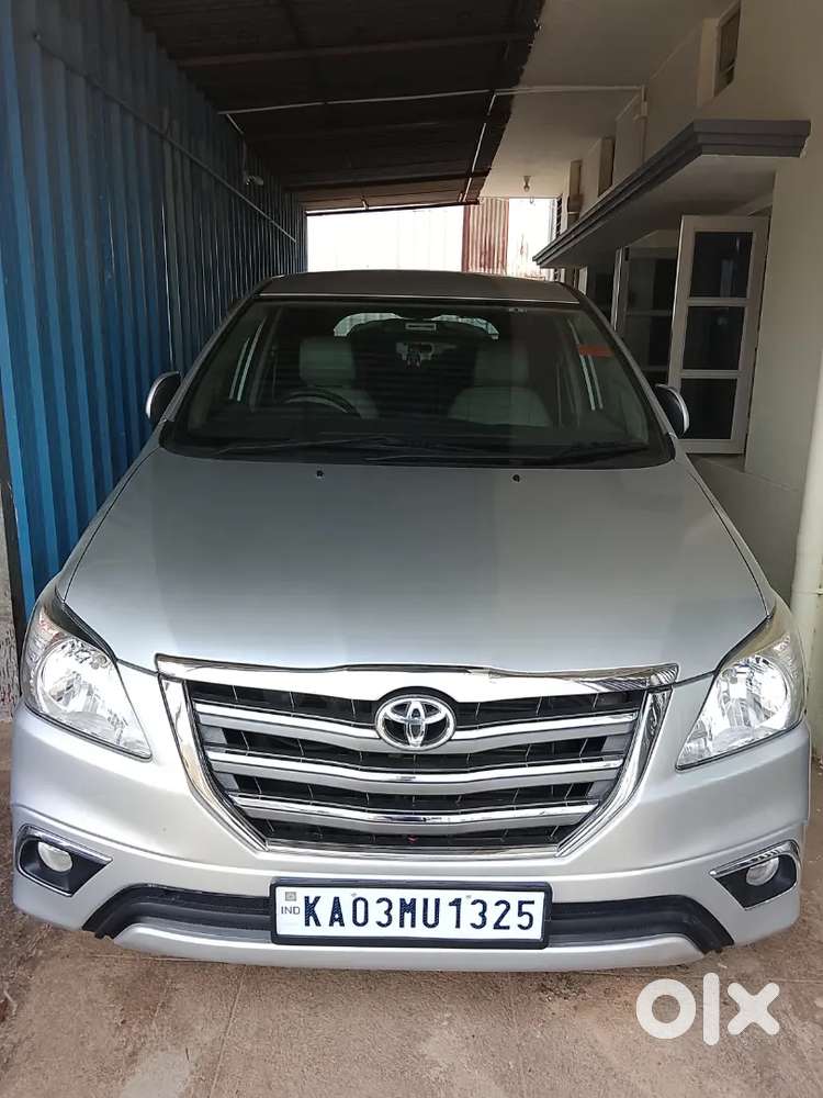 Toyota Innova 2014 Diesel Well Maintained