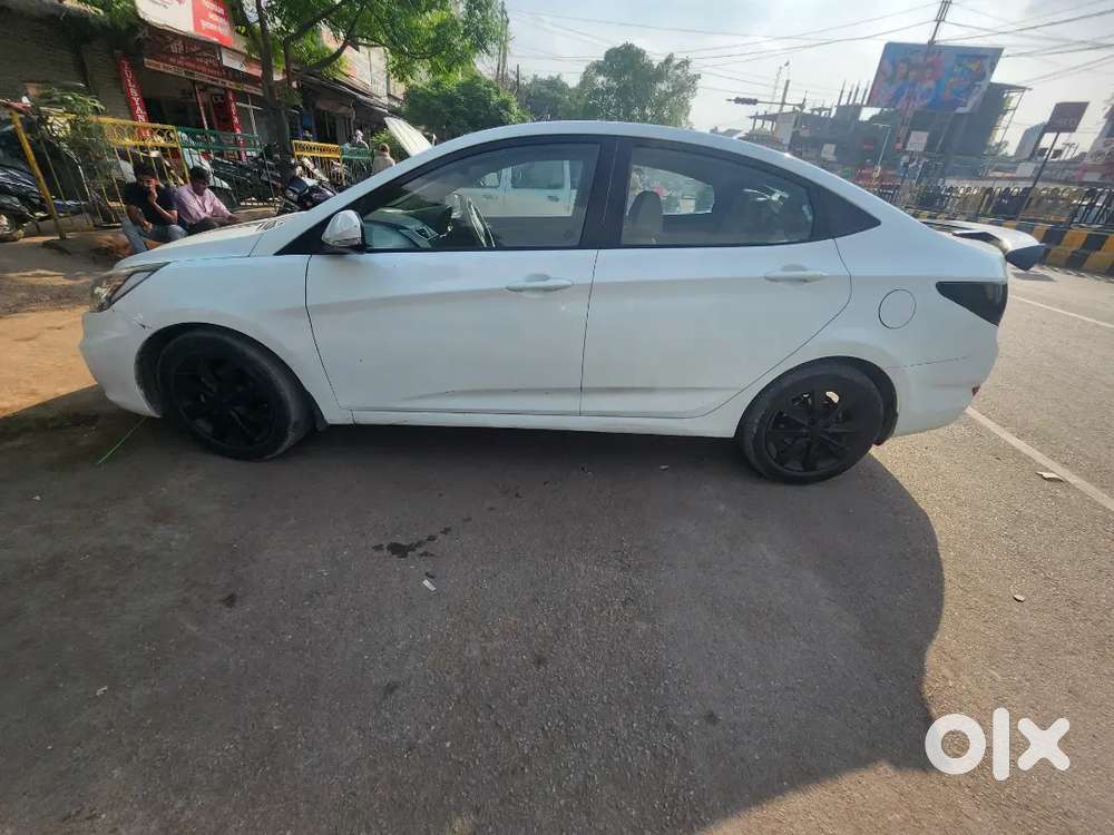 Hyundai Verna 2013 Petrol Well Maintained