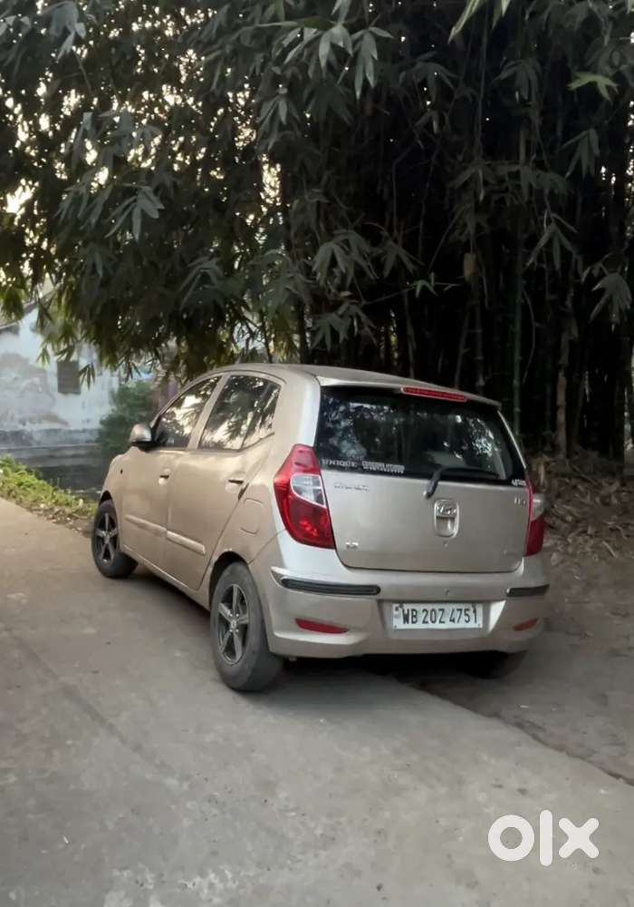 Hyundai I10 2011 Petrol 77000 Km Driven