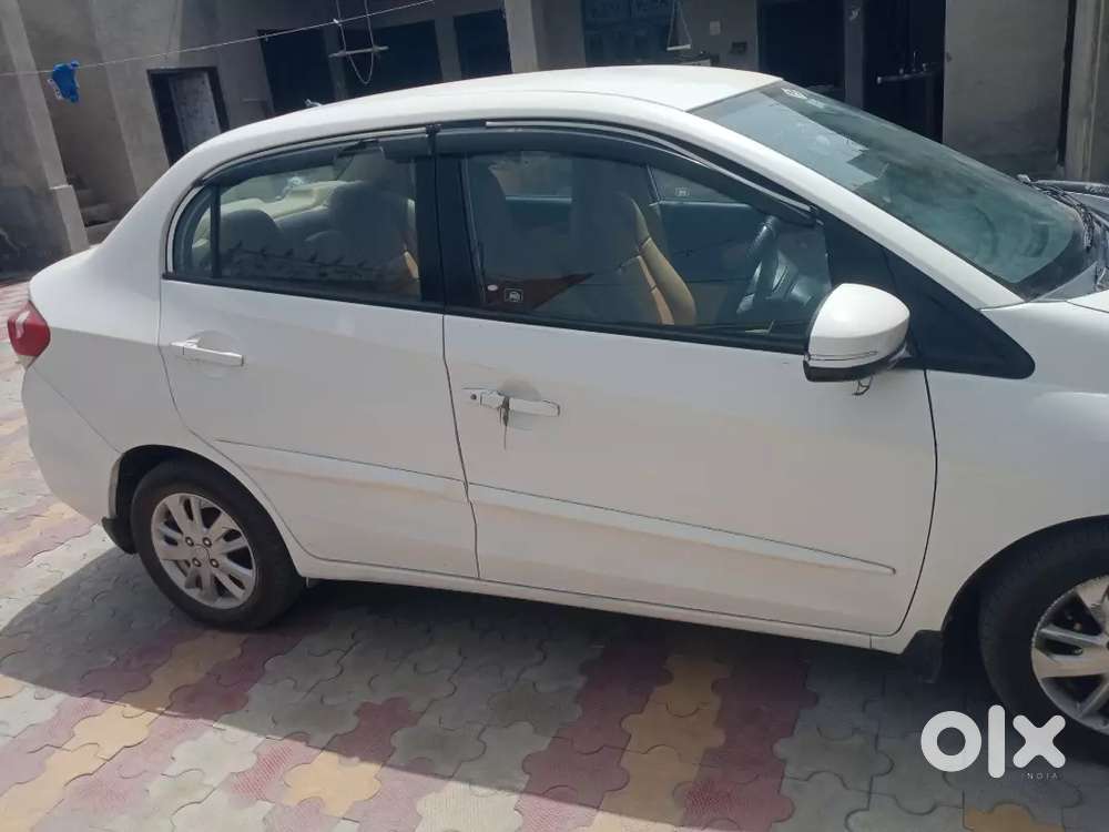 Honda Amaze 2015