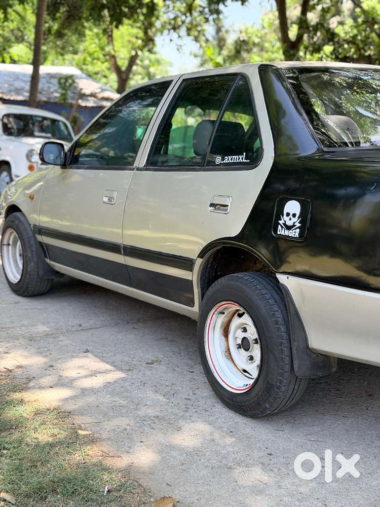 Maruti Suzuki Esteem Petrol 2003