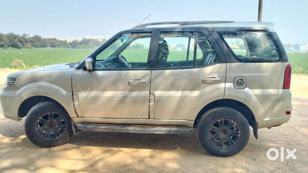 Tata Safari Storme 2013 Diesel Manual Car Perfect Condition