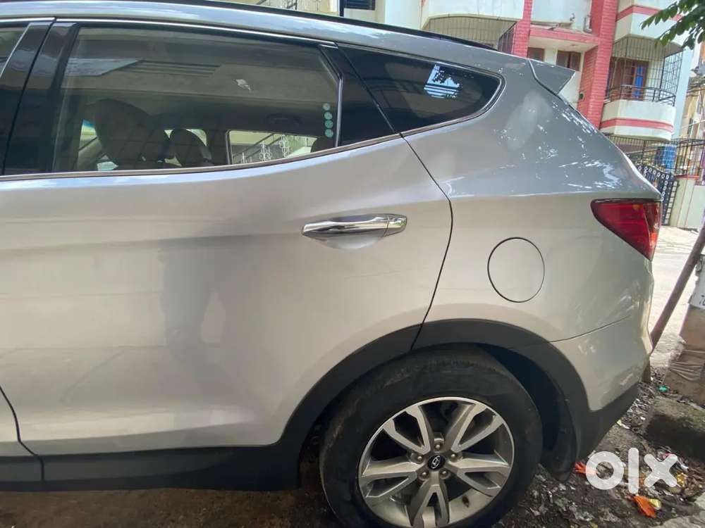 Hyundai Santa Fe 2015 Topend  ,excellent Condition