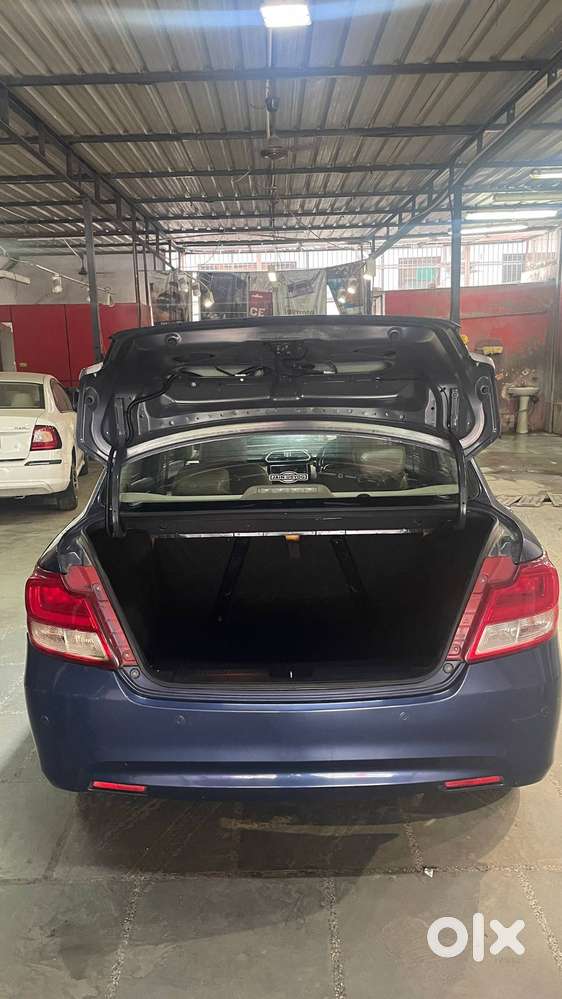 Maruti Suzuki Swift Dzire Zxi+ (2017)