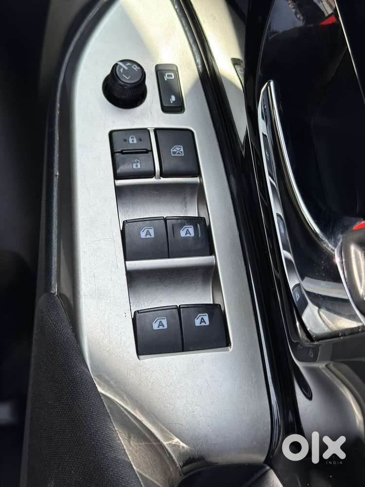 Toyota Innova Crysta 2.4 Z 7 Str, 2021, Diesel