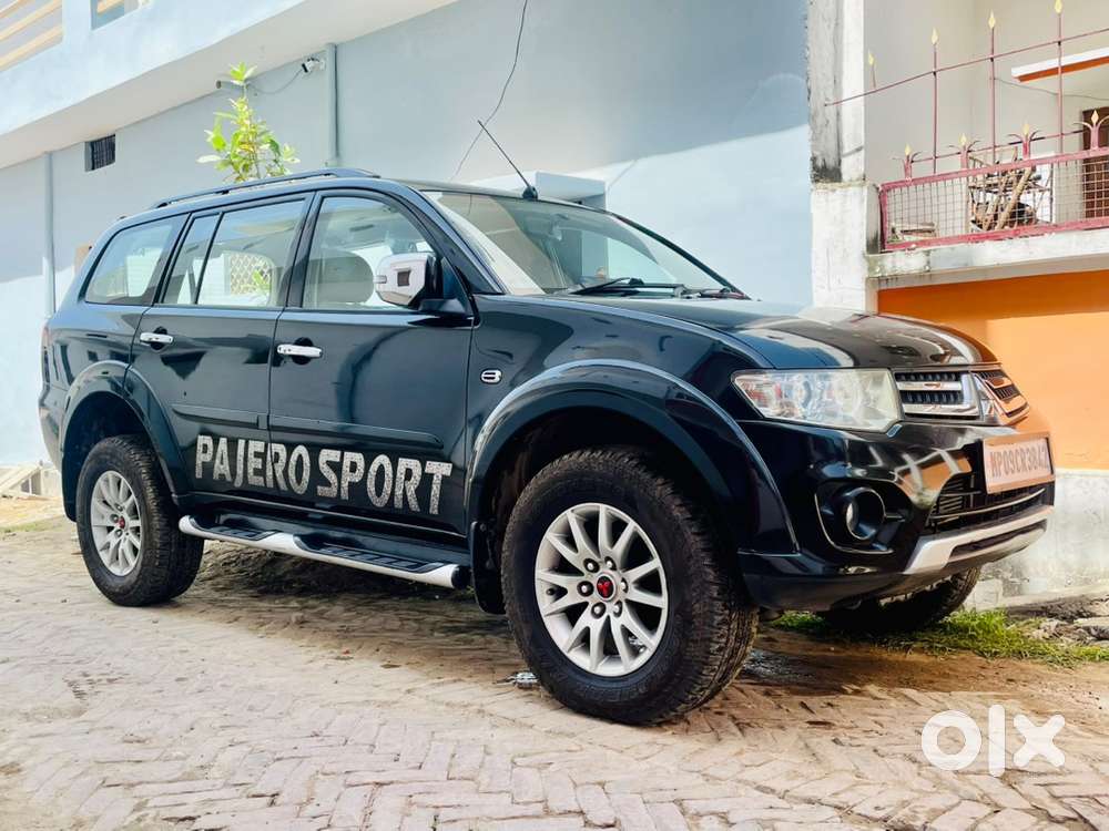 Mitsubishi Pajero Sport 2015