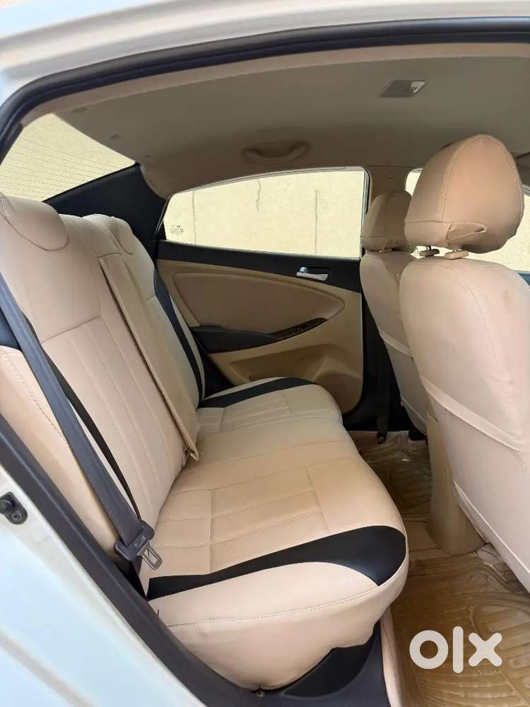 Hyundai Fluidic Verna Petrol Vip No 2727