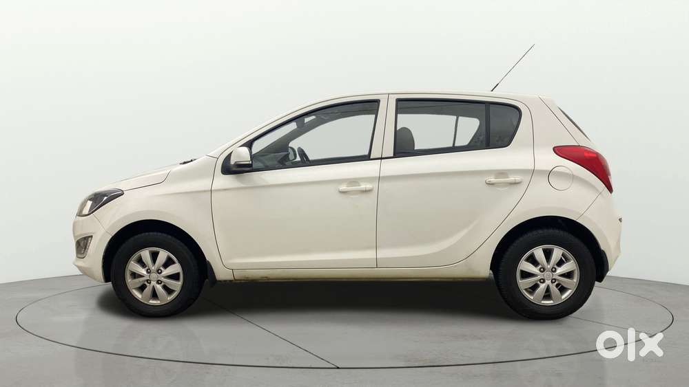 Hyundai I20 Sportz 1.4 Crdi, 2014, Diesel