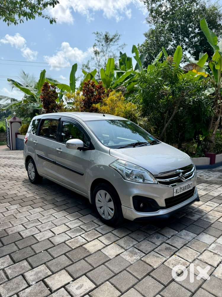 Maruti Suzuki Ertiga 1.5 Vxi 2017