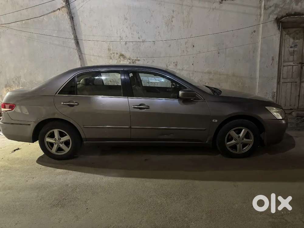 Honda Accord 2003 Petrol