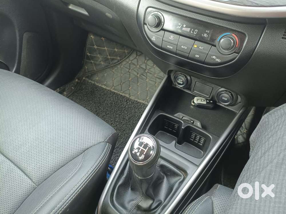 Maruti Suzuki Xl6 1.5 Alpha Plus Mt, 2022, Petrol