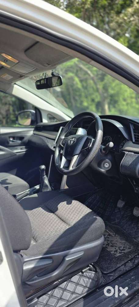 Toyota Innova Crysta 2.4 Gx Mt, 2021, Diesel