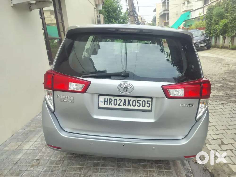 Toyota Innova Crysta 2016