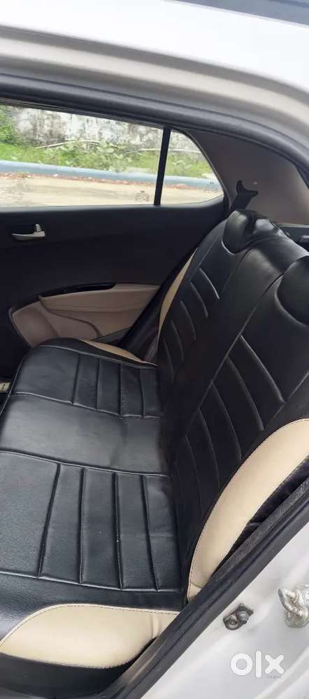 Hyundai Grand I10 Sportz 2015