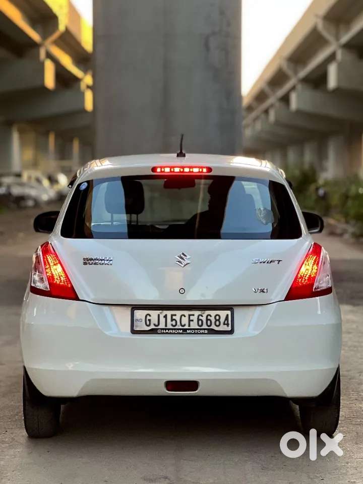 Maruti Suzuki Swift Vxi, 2016, Petrol