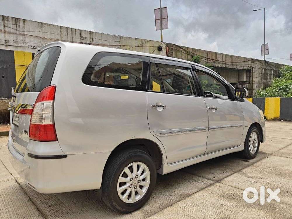 Toyota Innova 2.5 Vx (diesel) 8 Seater, 2013, Diesel