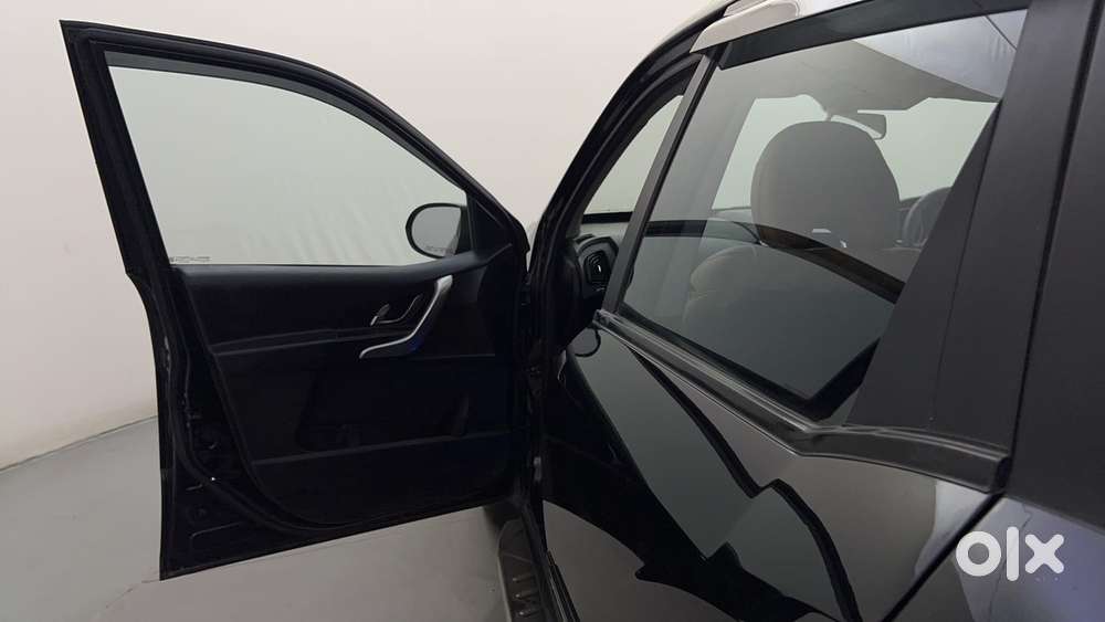 Mahindra Xuv500 W7 At, 2019, Diesel