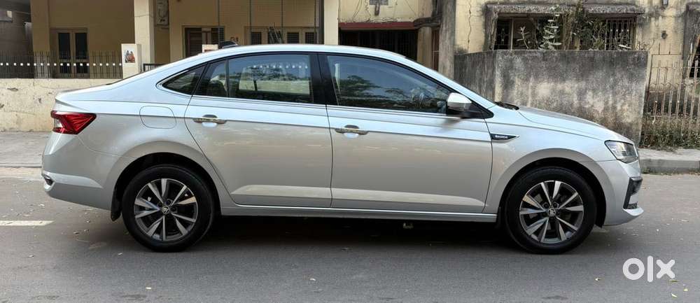 Skoda Slavia Style 1.0l Tsi At, 2022, Petrol