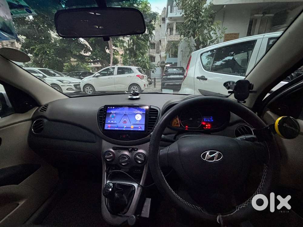 Hyundai I10 Sportz 2014 Company Fitted Green Cng