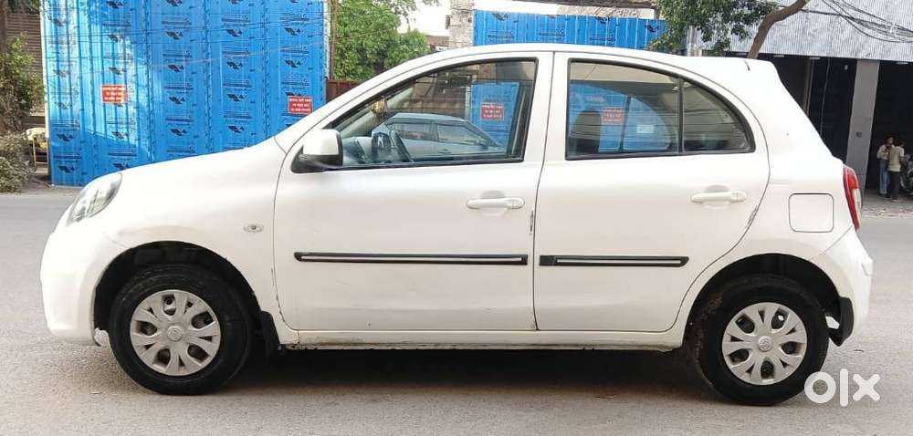 Nissan Micra Cvt Xv, 2015, Petrol