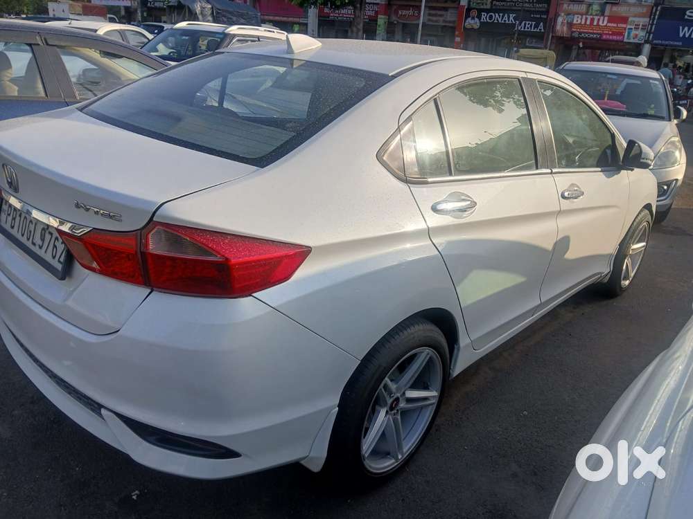 Honda City V Mt Exclusive, 2017, Petrol