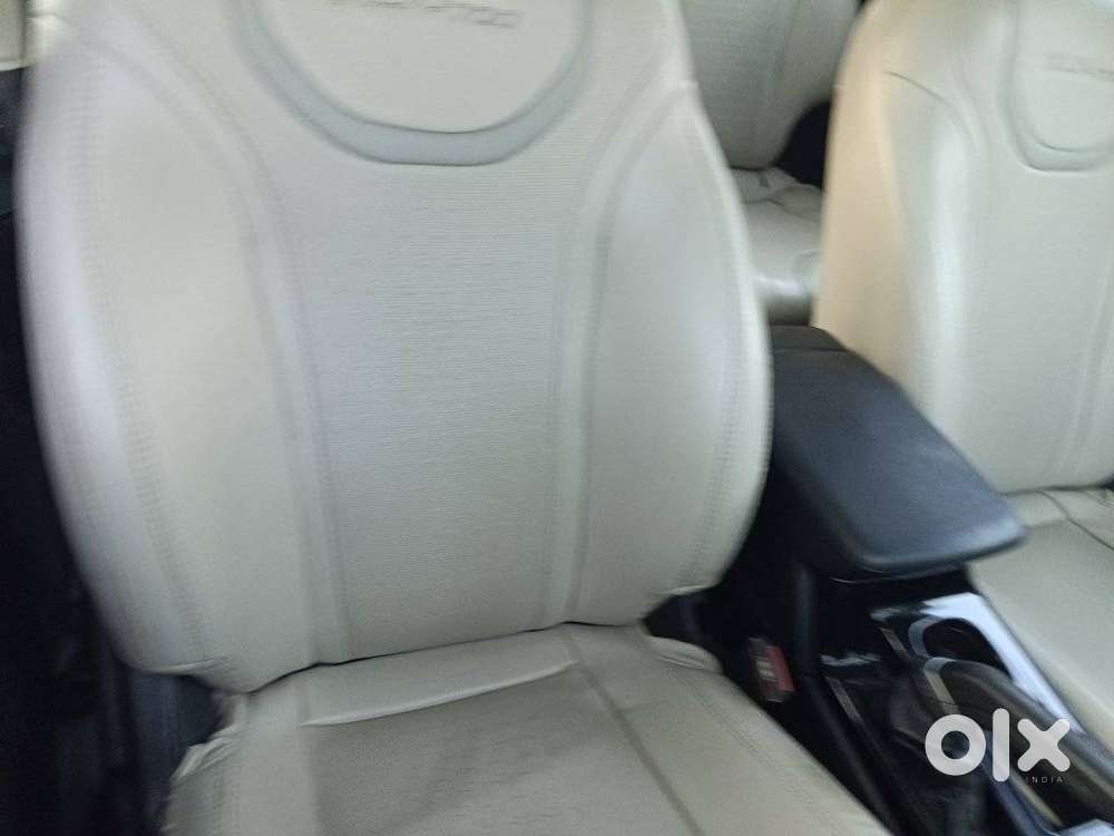 Mahindra Xuv700 2.2 Ax 5 Diesel Mt 7 Str, 2022, Diesel