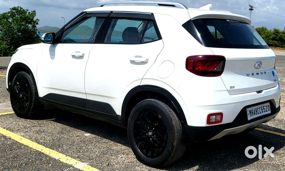Hyundai Venue 1.0 Sx (o) Turbo Imt, 2022, Petrol