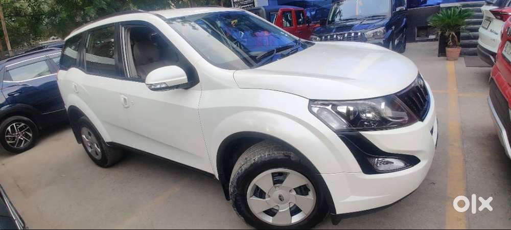 Mahindra Xuv500 At 2017