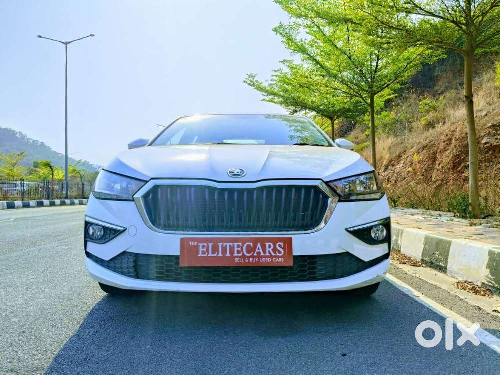 Skoda Slavia 1.5 Tsi Style At, 2023, Petrol