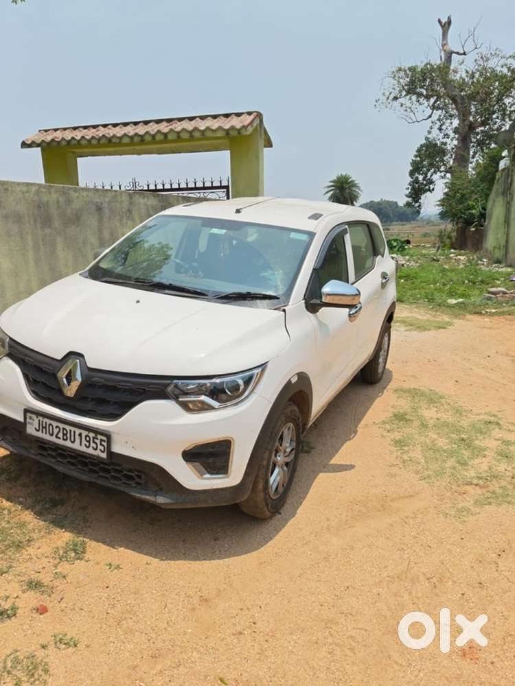 Renault Triber In Full Condition Less Used With Well Maintain Vehicle