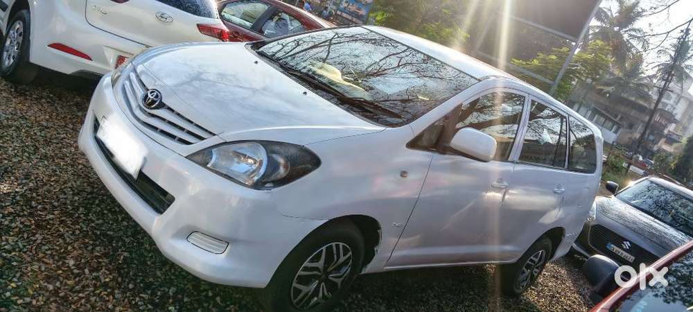 Toyota Innova 2.5 G (diesel) 7 Seater, 2012, Diesel