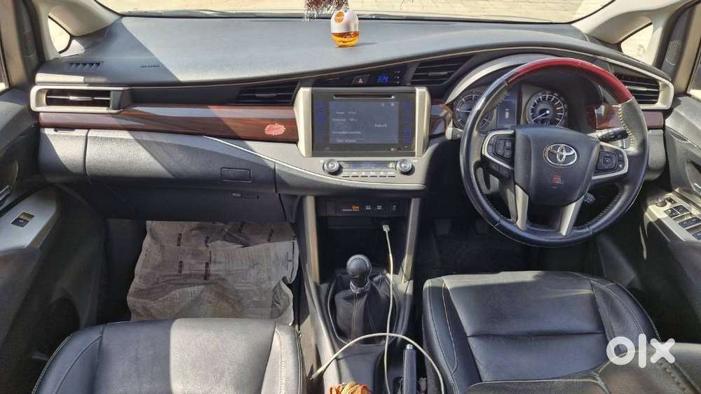Toyota Innova Crysta Zx 2.4 Diesel 7 Seater, 2016, Diesel