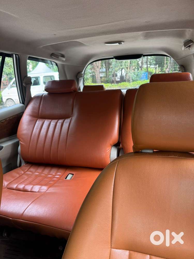 Toyota Innova 2.5 G (diesel) 8 Seater, 2012, Diesel