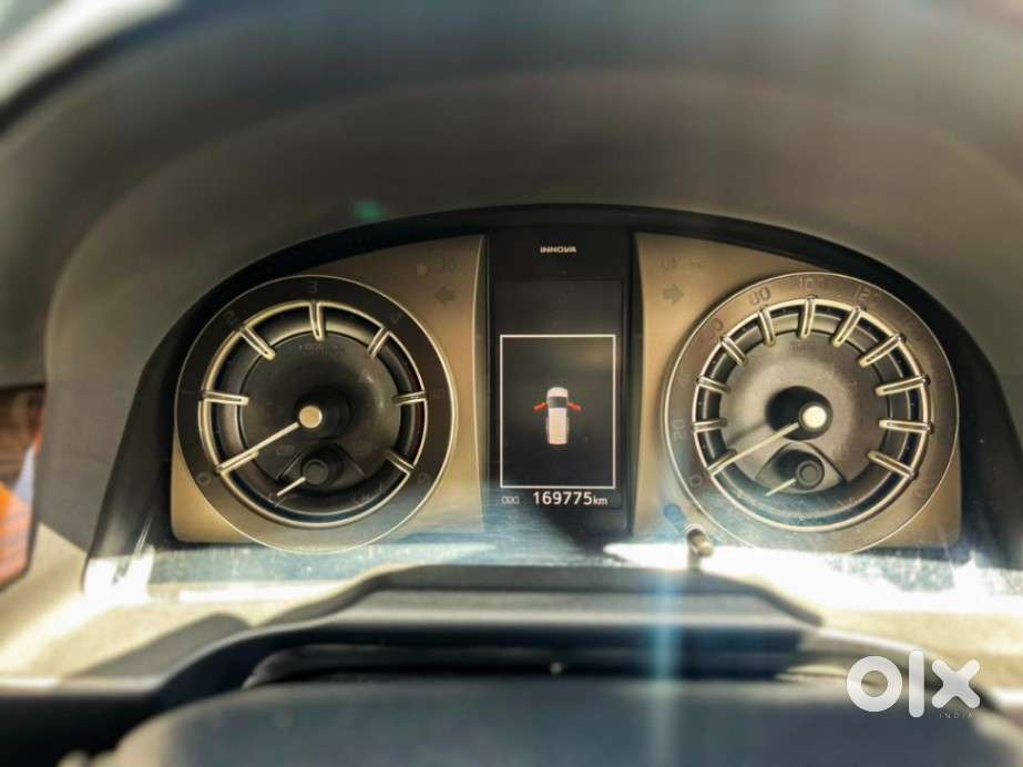 Toyota Innova Crysta, 2016, Diesel