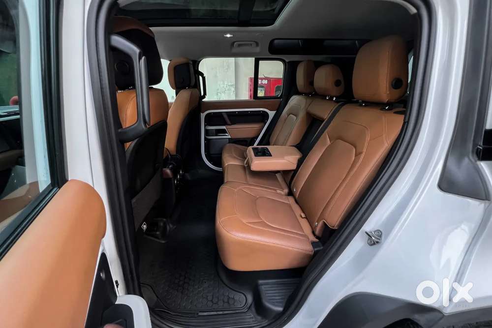 Land Rover Defender, 2024, Petrol