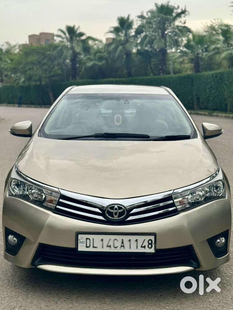 Toyota Corolla Altis 2010-2013 G, 2014, Petrol