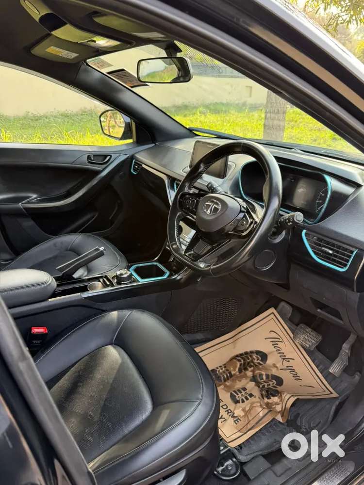 Nexon Ev, Zx Prime Dark Edition, 1,00,000 Kms Driven.