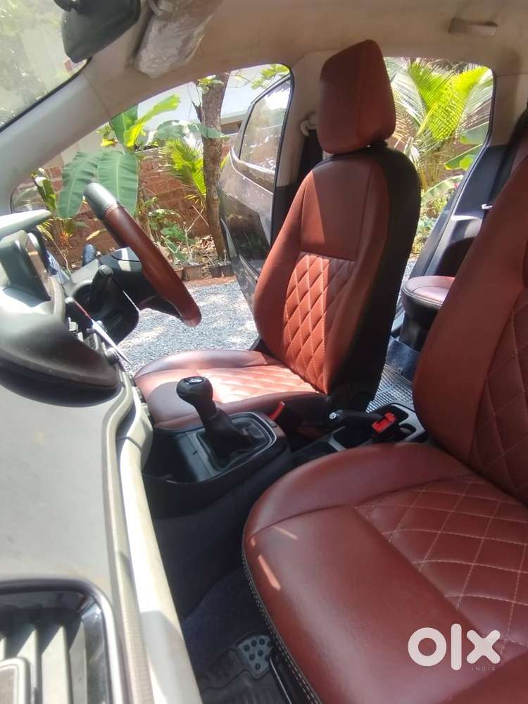 Tata Altroz 1.2 Xe 2021 Petrol